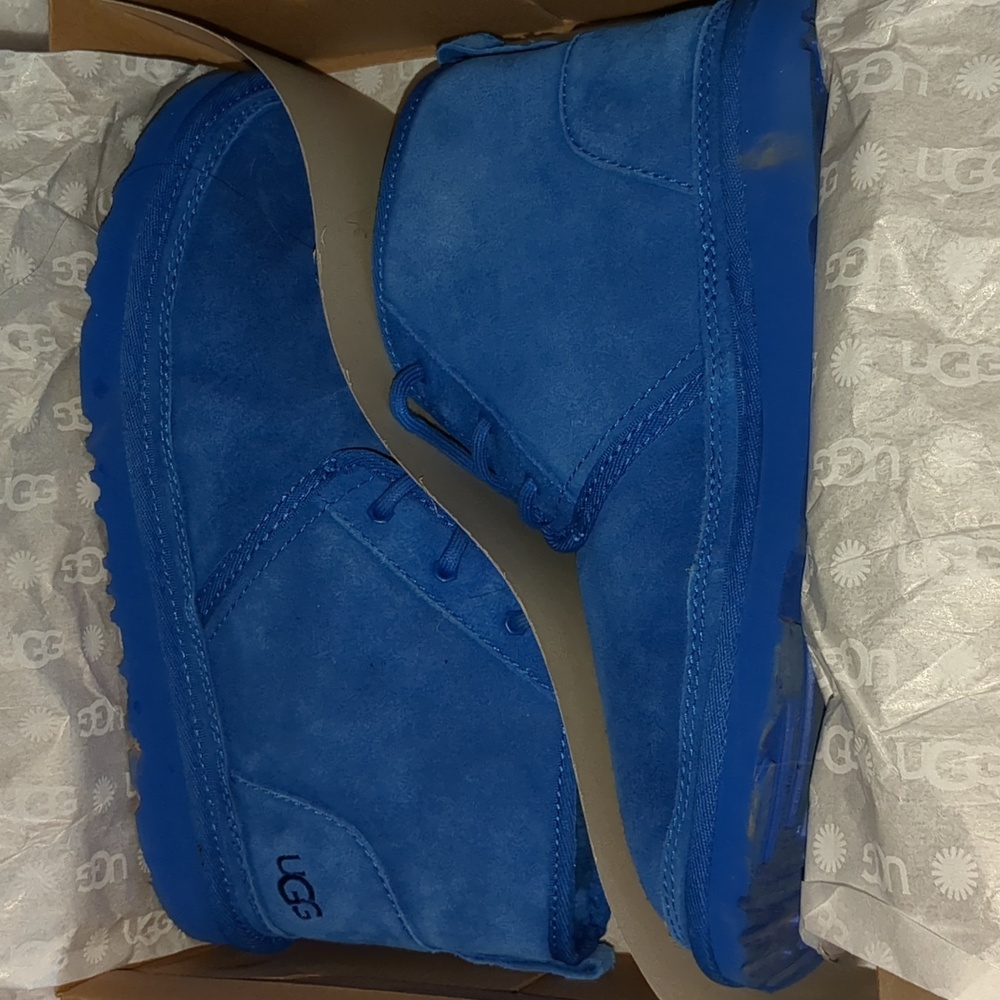 Blue uggs